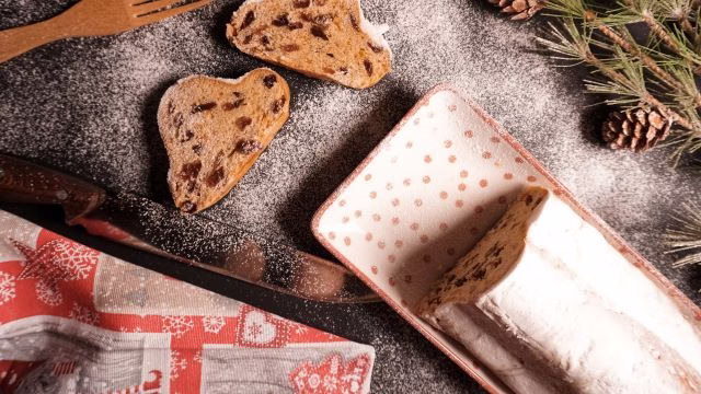Sächsische Gaumenfreuden: Dresdner Christstollen und Leipziger Allerlei