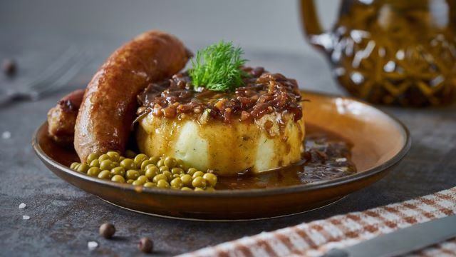 Thüringer Rostbratwurst und Klöße: Tradition aus dem Herzen Deutschlands
