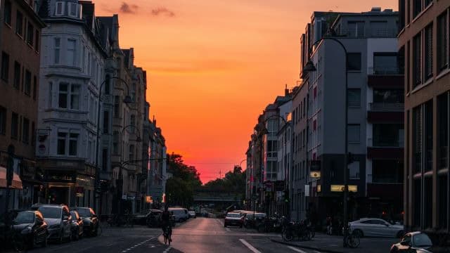 IW-Wohnindex: Kaufpreise stagnieren, Mieten schießen nach oben