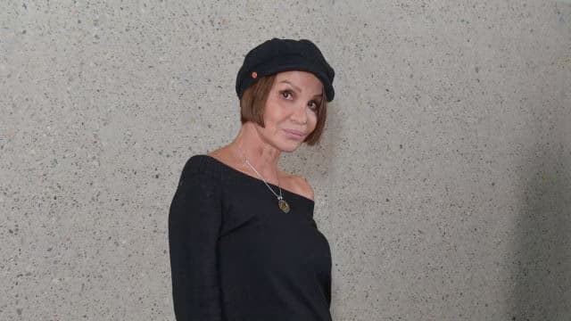 Anouschka Renzi: Zurück zum Beauty-Doc
