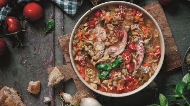 Minestrone mit Barbarie-Ente