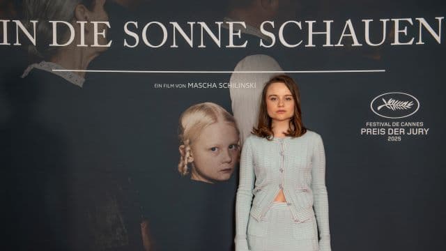 Lena Urzendowsky: Zufriedenheit gesucht