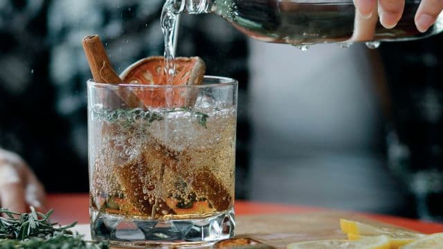 Feine Unterschiede mit großer Wirkung: Mineralwasser als individueller Geschmacksbegleiter