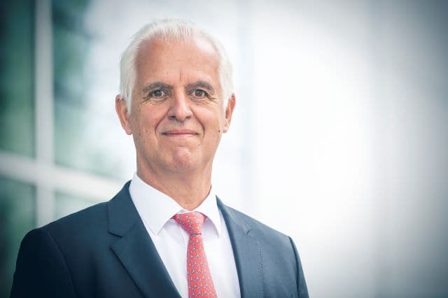 Meurer zum Brandbrief zur Pflege: "Die sichere Versorgung muss Chefsache werden."
