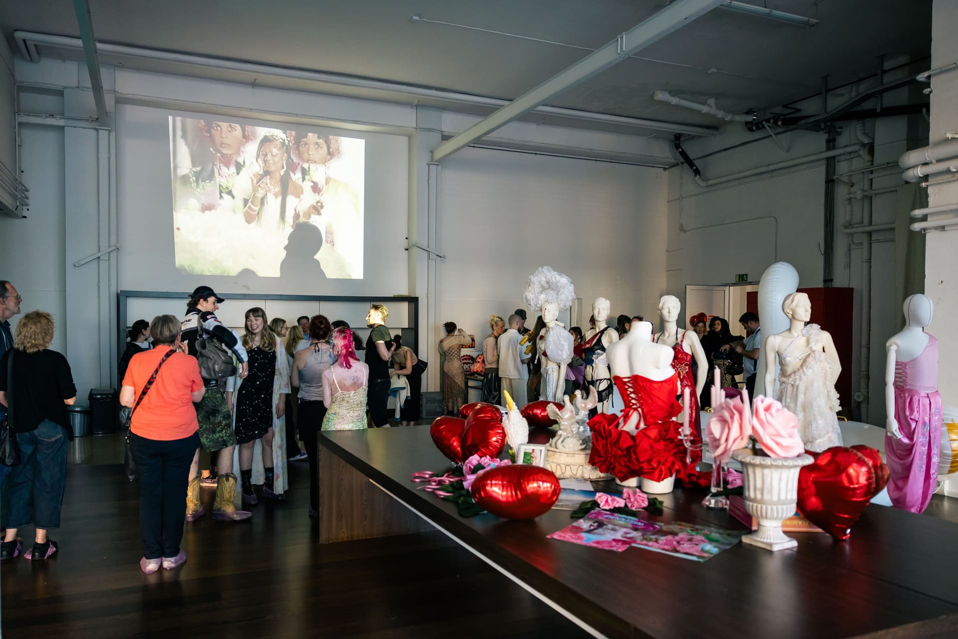 Pforzheim zeigt Design, das sogar Lady Gaga trägt